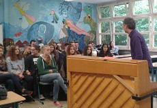 Matthias Kirschnereit, Piano, in Solingen, Gesamtschule Wupperstraße